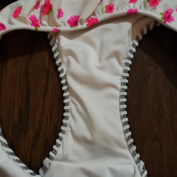 Victoria Secret 2Piece Bikini - Picture 7 of 8